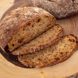 Chleb z suszonymi pomidorami